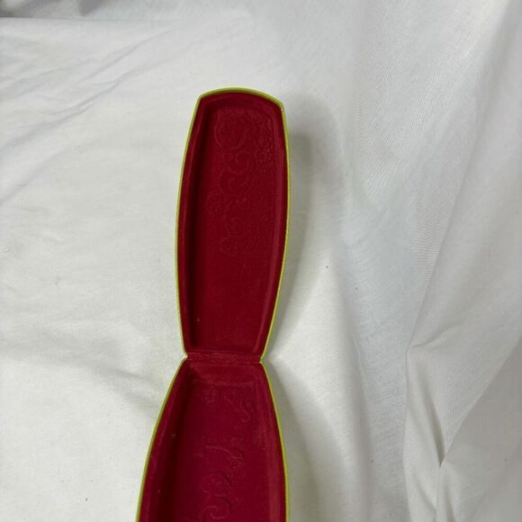 KOALI Eyeglasses COFFIN Case HARD Green CLAMSHELL Red VELVET LINED Interior VTG - Picture 9 of 9